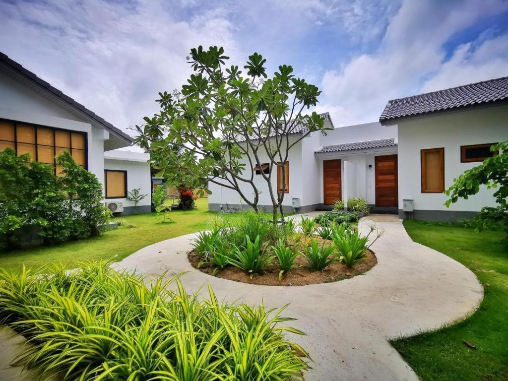 Silan Residence, Koh Phangan - An authentic village experience Chaloklum Luaran gambar